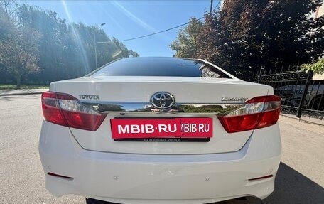 Toyota Camry, 2014 год, 1 650 000 рублей, 9 фотография