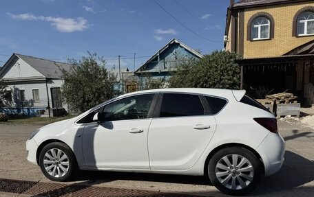 Opel Astra J, 2012 год, 540 000 рублей, 3 фотография