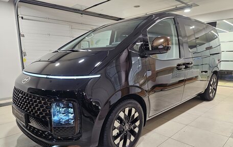 Hyundai Staria, 2025 год, 9 975 000 рублей, 4 фотография