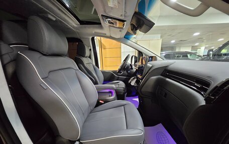 Hyundai Staria, 2025 год, 9 975 000 рублей, 15 фотография