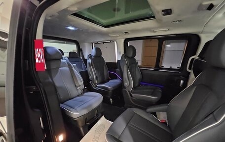 Hyundai Staria, 2025 год, 9 975 000 рублей, 17 фотография