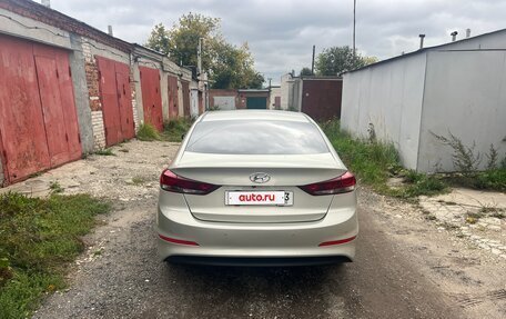 Hyundai Elantra VI рестайлинг, 2016 год, 1 230 000 рублей, 4 фотография