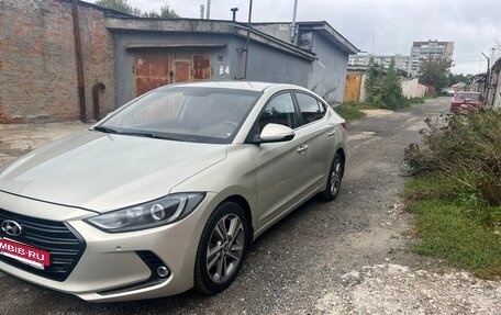 Hyundai Elantra VI рестайлинг, 2016 год, 1 230 000 рублей, 3 фотография
