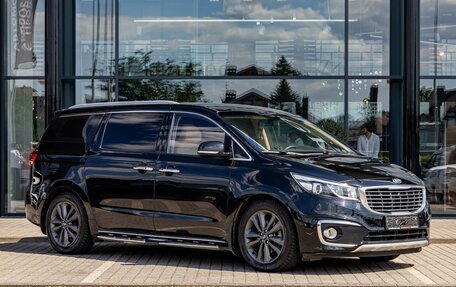 KIA Carnival III, 2019 год, 2 195 000 рублей, 3 фотография