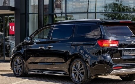 KIA Carnival III, 2019 год, 2 195 000 рублей, 9 фотография