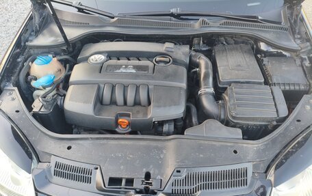 Volkswagen Golf V, 2005 год, 600 000 рублей, 12 фотография
