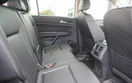Volkswagen Teramont I, 2018 год, 2 930 000 рублей, 12 фотография