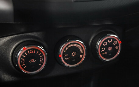Mitsubishi Outlander III рестайлинг 3, 2012 год, 1 139 000 рублей, 14 фотография