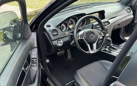Mercedes-Benz C-Класс, 2011 год, 1 180 000 рублей, 12 фотография