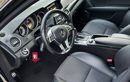 Mercedes-Benz C-Класс, 2011 год, 1 180 000 рублей, 20 фотография