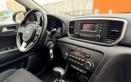 KIA Sportage IV рестайлинг, 2019 год, 1 890 000 рублей, 8 фотография