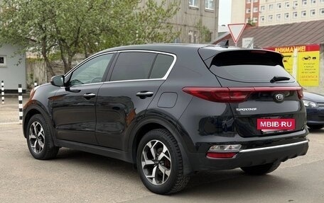 KIA Sportage IV рестайлинг, 2019 год, 1 890 000 рублей, 5 фотография