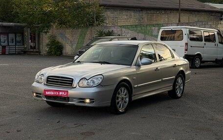 Hyundai Sonata IV рестайлинг, 2005 год, 310 000 рублей, 1 фотография