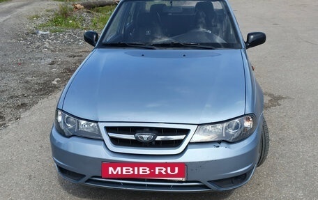 Daewoo Nexia I рестайлинг, 2011 год, 450 000 рублей, 3 фотография