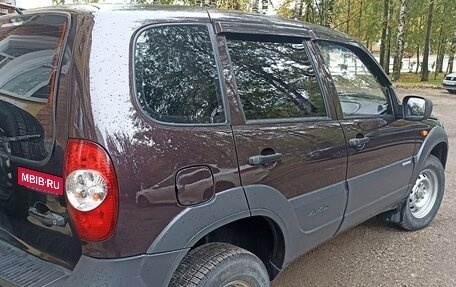 Chevrolet Niva I рестайлинг, 2009 год, 550 000 рублей, 4 фотография