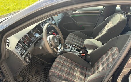 Volkswagen Golf GTI VII, 2018 год, 2 350 000 рублей, 9 фотография