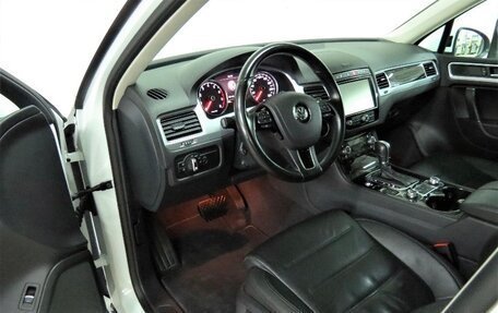 Volkswagen Touareg III, 2016 год, 3 500 000 рублей, 10 фотография