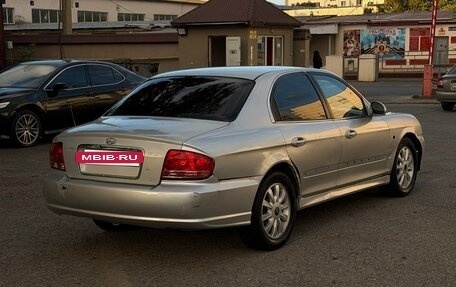 Hyundai Sonata IV рестайлинг, 2005 год, 310 000 рублей, 4 фотография