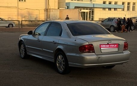 Hyundai Sonata IV рестайлинг, 2005 год, 310 000 рублей, 3 фотография