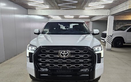 Toyota Tundra, 2022 год, 6 800 000 рублей, 1 фотография