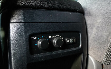 Toyota Land Cruiser Prado 120 рестайлинг, 2006 год, 1 650 000 рублей, 17 фотография
