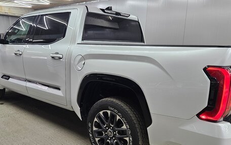 Toyota Tundra, 2022 год, 6 800 000 рублей, 6 фотография