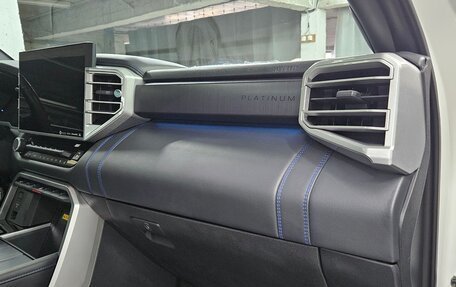 Toyota Tundra, 2022 год, 6 800 000 рублей, 24 фотография