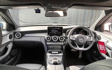 Mercedes-Benz C-Класс, 2018 год, 1 399 000 рублей, 10 фотография