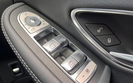 Mercedes-Benz C-Класс, 2018 год, 1 399 000 рублей, 30 фотография