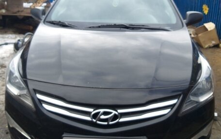 Hyundai Solaris II рестайлинг, 2014 год, 860 000 рублей, 1 фотография