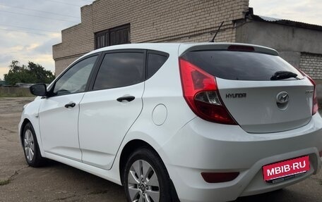 Hyundai Solaris II рестайлинг, 2013 год, 618 000 рублей, 6 фотография