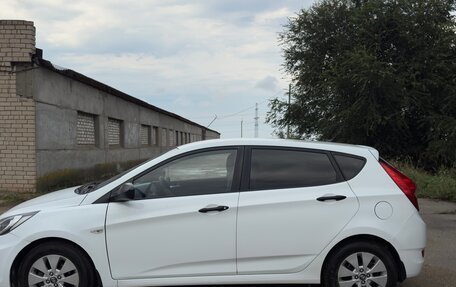 Hyundai Solaris II рестайлинг, 2013 год, 618 000 рублей, 7 фотография