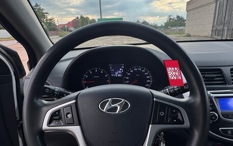 Hyundai Solaris II рестайлинг, 2013 год, 618 000 рублей, 14 фотография