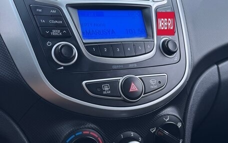 Hyundai Solaris II рестайлинг, 2013 год, 618 000 рублей, 15 фотография