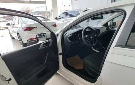 Volkswagen Polo, 2023 год, 1 475 000 рублей, 16 фотография