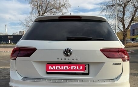 Volkswagen Tiguan II, 2017 год, 2 980 000 рублей, 8 фотография