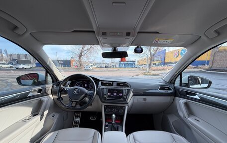 Volkswagen Tiguan II, 2017 год, 2 980 000 рублей, 16 фотография