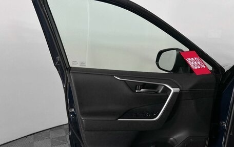 Toyota RAV4, 2020 год, 2 949 000 рублей, 11 фотография