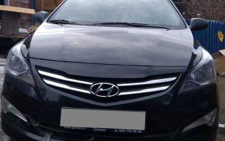 Hyundai Solaris II рестайлинг, 2014 год, 860 000 рублей, 2 фотография