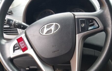 Hyundai Solaris II рестайлинг, 2014 год, 860 000 рублей, 9 фотография