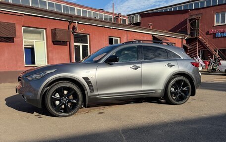 Infiniti QX70, 2015 год, 2 800 000 рублей, 2 фотография