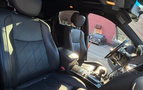 Infiniti QX70, 2015 год, 2 800 000 рублей, 9 фотография