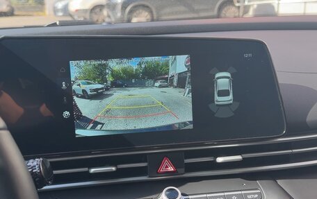 Hyundai Elantra, 2023 год, 2 200 000 рублей, 8 фотография