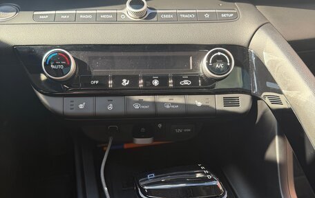 Hyundai Elantra, 2023 год, 2 200 000 рублей, 14 фотография