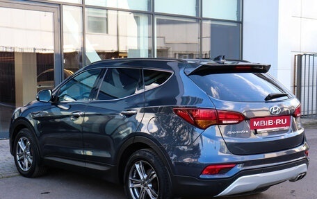 Hyundai Santa Fe III рестайлинг, 2017 год, 1 690 000 рублей, 6 фотография