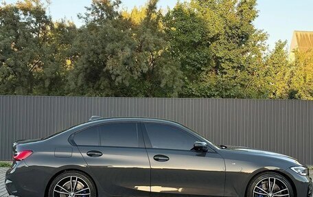BMW 3 серия, 2019 год, 3 000 000 рублей, 3 фотография