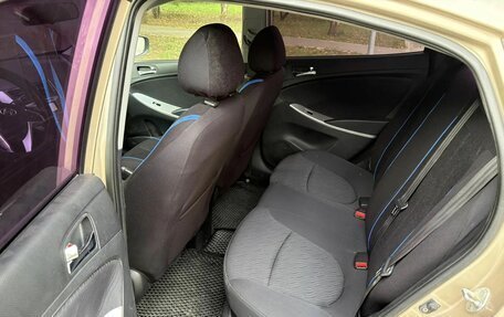 Hyundai Solaris II рестайлинг, 2011 год, 550 000 рублей, 8 фотография