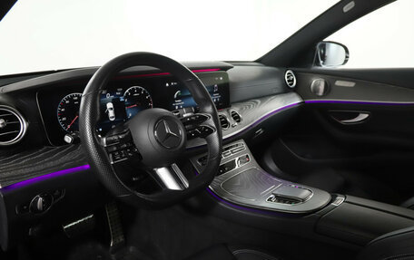 Mercedes-Benz E-Класс, 2020 год, 4 849 700 рублей, 13 фотография