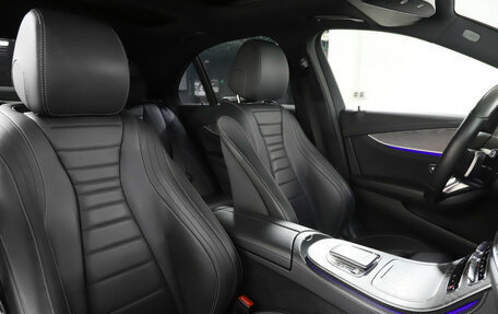 Mercedes-Benz E-Класс, 2020 год, 4 849 700 рублей, 26 фотография