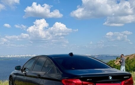 BMW 5 серия, 2019 год, 3 700 000 рублей, 4 фотография